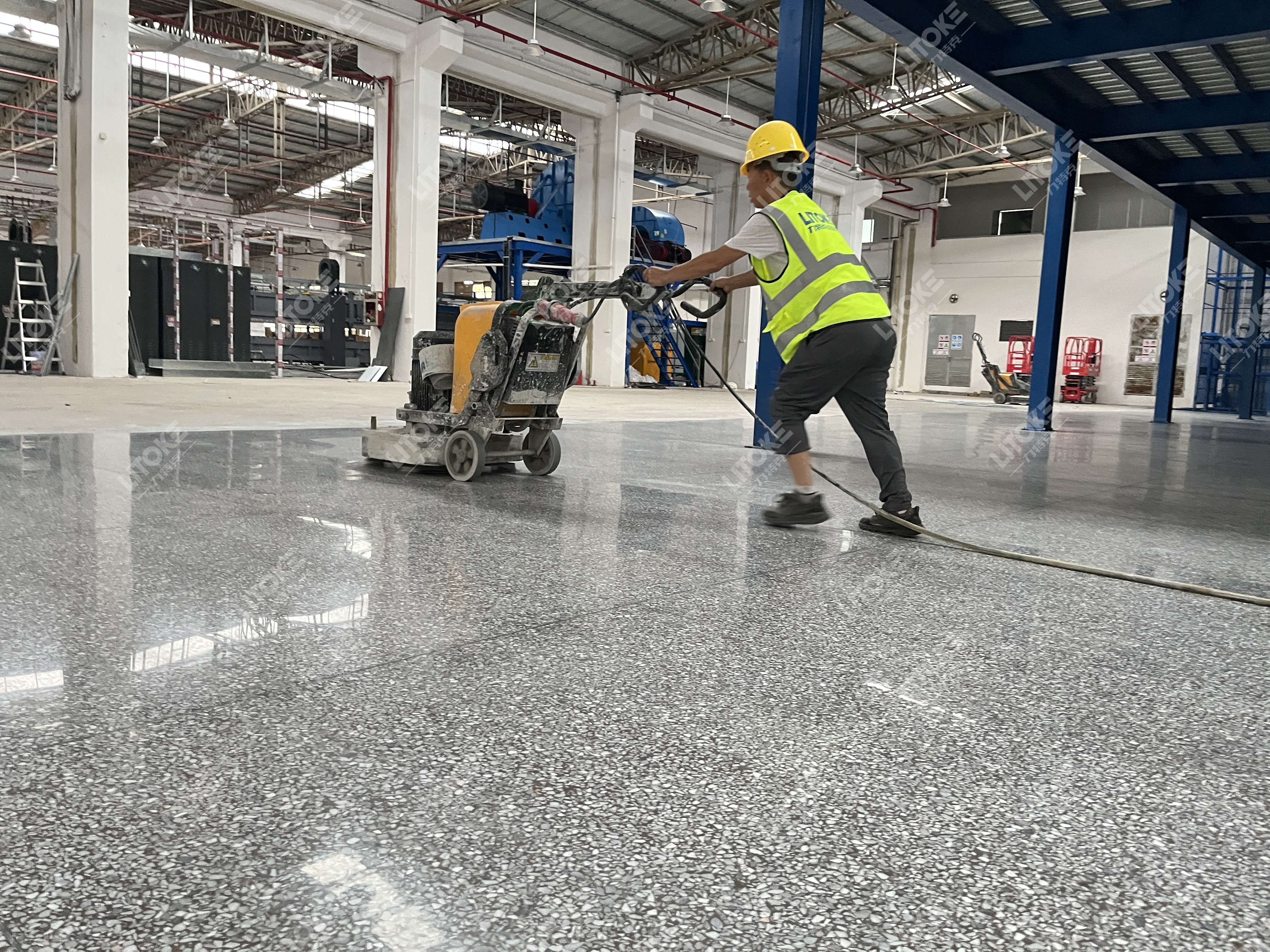 1745478619208621.jpg 1745478619208621.jpg